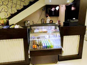 Meera Suite 2 - Image 3