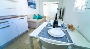 Apartamentos Anjomacar B - Image 4