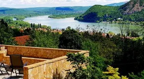 Unforgettable view to the Danube from Csodaház - Image 5