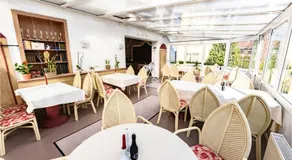 Landhotel Lindengarten - Image 4