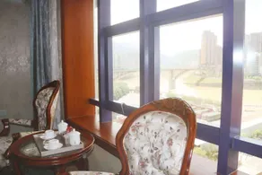 Hongye Hotel (Liangjiang Square Branch) - Image 5