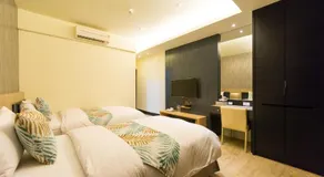 W Hostel - Image 2
