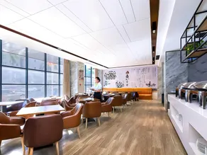 Vienna Classic Hotel Guangdong Zhanjiang Xuwen Haian Port - Image 4