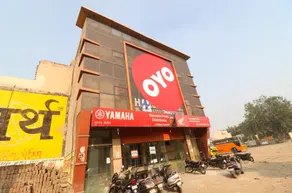 Oyo Town House 347, Near Bus Stand - Image 5