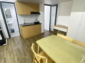 Era Apartment Khuc Thua Du - Image 5