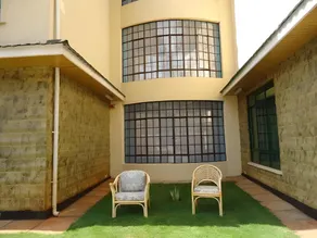 Karen Inn Suites - Image 4