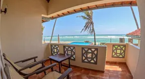 MANTA RAY MANOR HAVEN -Nestled on Sri Lanka's Southern Coast, offers Luxurious rooms with Ocean, Garden, & Pool Views, a Private Beach, Ocean-View Pool with a Jacuzzi, & Event Hosting & more, your Perfect Escape for Relaxation & Unforgettable Moments - Image 2