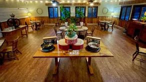 The Upper Pass Lodge - Image 4