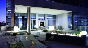 Penthouse Loft In The Flats - Image 2