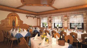 Landgasthof Hotel Grüner Baum - Image 3