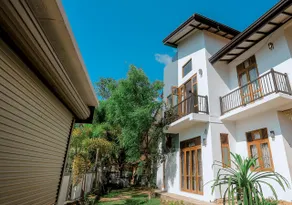 Royland Residence - 5BR Villa Near Ragama Hospital - Image 4