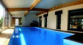 Maison conviviale 8 personne avec piscine intérieure, à la campagne - Image 2