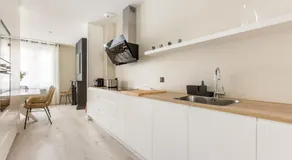 Appartement spacieux et moderne 4 chambres à 5mn à pieds République - Image 4