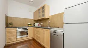 Beautiful City Apartment by Noclegi Renters - Image 4