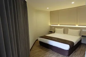 Hotel Orkid Inn - Image 2