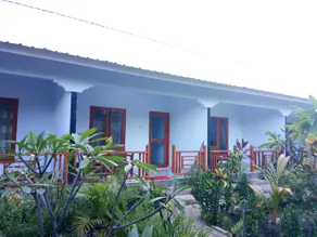 Bunga Bungalows - Image 5