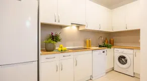 Vallecas Apartments - Image 2