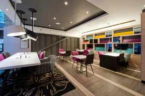 Premier Inn London Kings Cross - Image 4