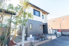 Fuji Life House - Image 4