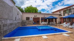 Family Hotel Preslav - Image 3
