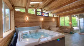 Cheyenne Chalet home - Image 3