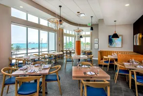 SpringHill Suites by Marriott Boston Logan Airport Revere Beach - Image 5
