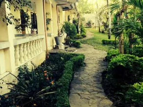 Lapu-Lapu Cottages & Restaurant - Image 5