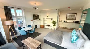 The Bay Apart-Hotel - Image 2