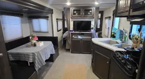Rv Getaway - Image 2