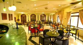 Holy Land Hotel - Image 2