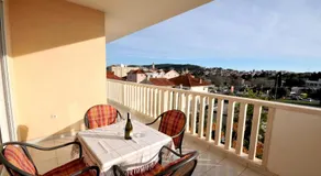 Apartments and rooms with parking space Trogir - 22531 - Image 3