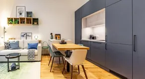SUPERIOR DESIGN APARTMENT by JR City Apartments - Image 4
