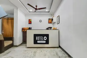 Hotel O Chowrasta Near Congress Bhavan - Image 4