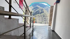 Hotel Himalayan View Kedarnath - Image 5