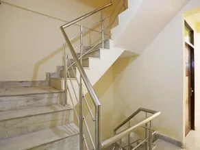 Hotel O TRIPLE CROWN - Image 5