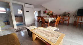 Szekrény Apartman - Image 2