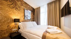 Royal Plaza Hotel Amsterdam - Image 2