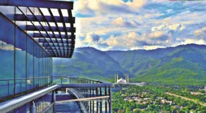Centaurus Apartments - Mountain Facing - Image 3