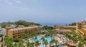 Apartamentos Best Alcazar - Image 2