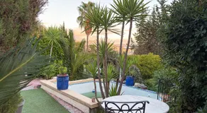 Studio indépendant en villa Calme, Jardins et Piscine à 5 min de la Mer - Image 3