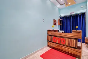 Hotel O Redwood Plaza - Image 3