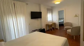Villa María Hotel - Image 2