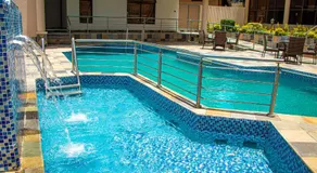 Grand Winston Hotel - Image 4