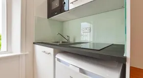 Westbourne Crescent Serviced Apartments - Image 2