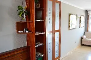 Hotel Santa Cristina Oleiros - Image 4