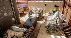 Nine on Uys Street Guesthouse - Image 5