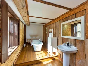 Finest Retreats - The Holt - Image 2