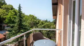DE & EV ACCOMMODATION - Image 2
