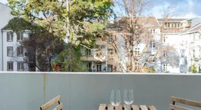 Modern appt opposite theatre, 7 min walk to Messe - Image 5