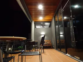 Bayfront Hotel - Image 4